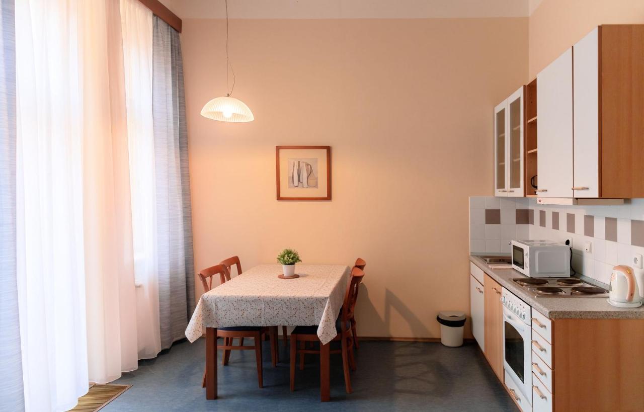 Sibelius Apartments Прага Экстерьер фото