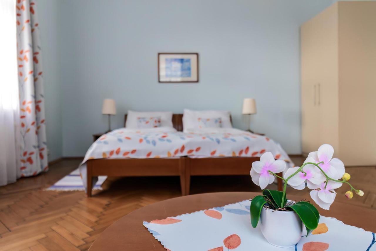 Sibelius Apartments Прага Экстерьер фото