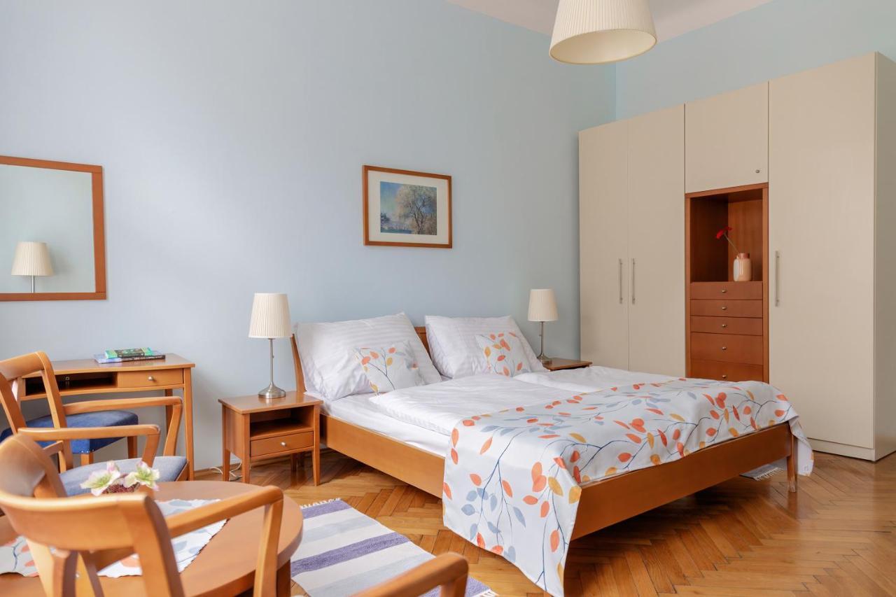 Sibelius Apartments Прага Экстерьер фото