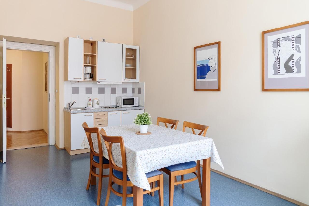 Sibelius Apartments Прага Экстерьер фото