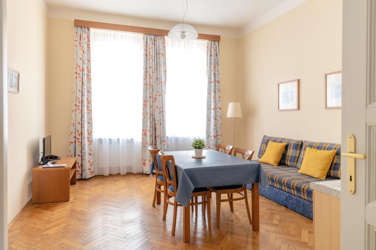 Sibelius Apartments Прага Экстерьер фото